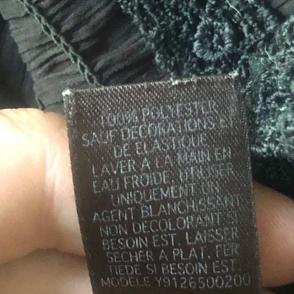 Guess Jeans Sheer Blouse - Picture 8 of 8